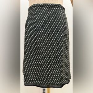 Banana Republic Black Patterned Skirt Women’s Size 6 100% Polyester